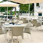 Mar Blanca Hotel